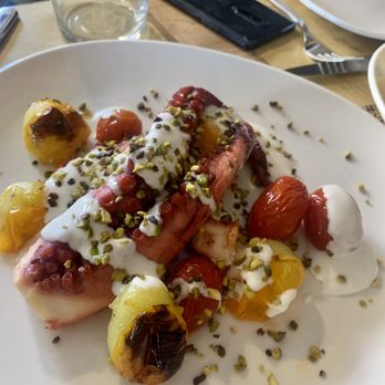 Osteria ae Saracche - Seared Octopus Tomatoes, Stracciatella and pistachios - Seafood Near Me - Venezia, VE