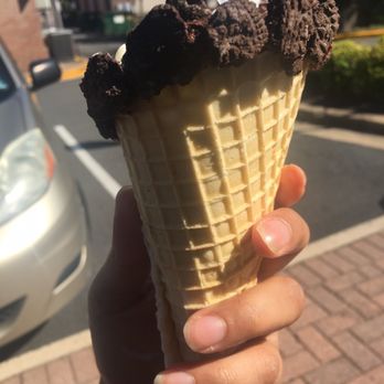 Molly's Yogurt - Housemade Oreo dipped waffle cone - Ice Cream & Frozen Yogurt Near Me - Vienna, Virginia Molly's Yogurt - Housemade Oreo dipped waffle cone - Ice Cream & Frozen Yogurt Near Me - Vienna, Virginia