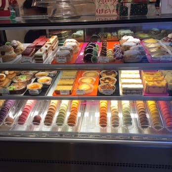 Eclair Bakery - Over 15 flavors of Macarons! - Bakeries Near Me - New York, New York Eclair Bakery - Over 15 flavors of Macarons! - Bakeries Near Me - New York, New York