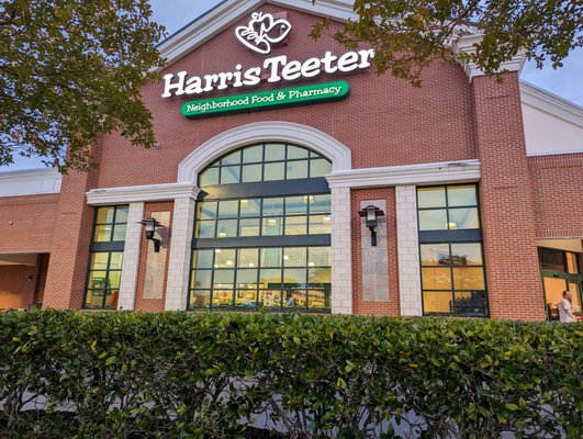 Harris Teeter by null