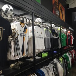 Niky's Sports