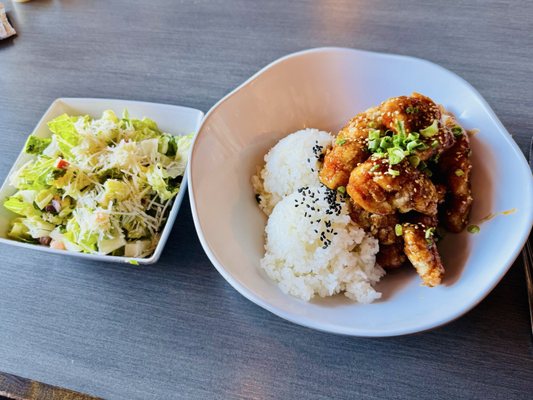 The Box & Burgers Eatery by null