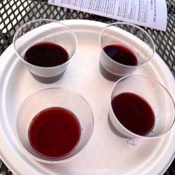 Duckwalk Vineyards - Wineries Near Me - Water Mill, New York