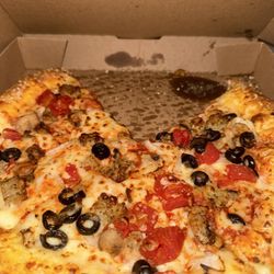Domino's Pizza - Pizza without the toppings I ordered