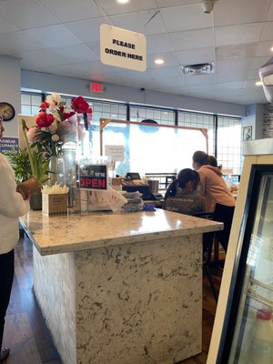 Thim Hing Banh Mi by null