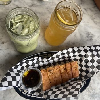 Caffe Concerto - iced matcha latte, Arnold Palmer - Pizza Near Me - Los Angeles, California Caffe Concerto - iced matcha latte, Arnold Palmer - Pizza Near Me - Los Angeles, California