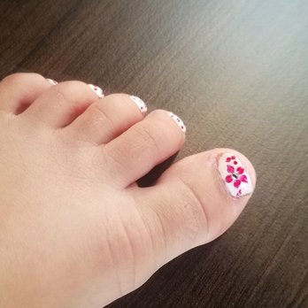 Nails D' Elegance - Princess package includes polish and design - Nail Salons Near Me - Ventura, California Nails D' Elegance - Princess package includes polish and design - Nail Salons Near Me - Ventura, California
