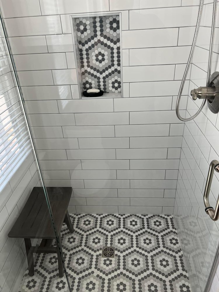 Slide of Omnia Contractors Group