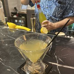 Insider Bar - The prohibition Lemon drop