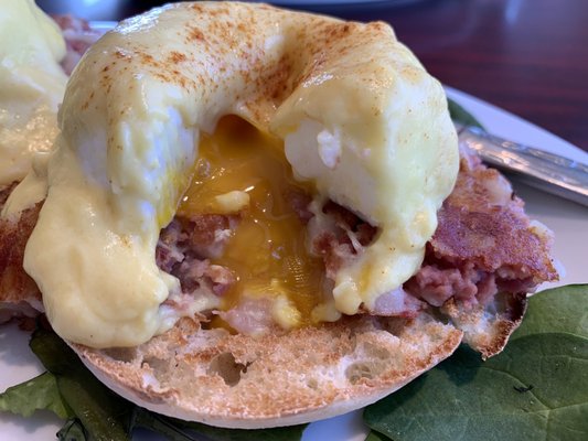 Harry’s All American Breakfast Restaurant in Boston by null