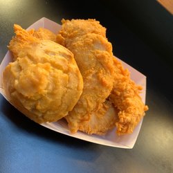 Krispy Krunchy Chicken - 4pc chicken tender and biscuit