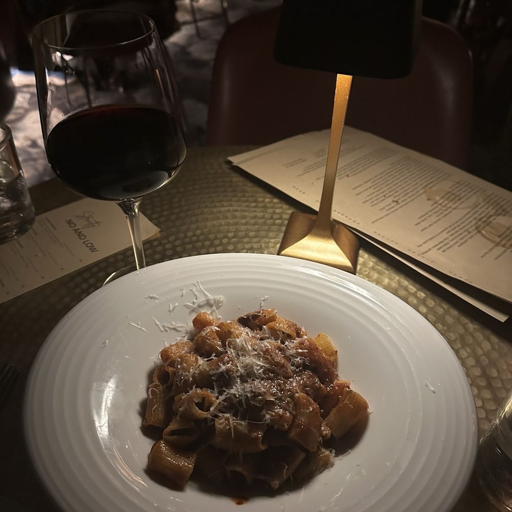 Bacari Tabu - Bolognese (superb!) - Bars Near Me - Dallas, Texas