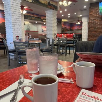 Mr D's - American Near Me - Placentia, California