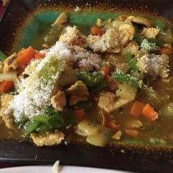 Casa de Bambú - Curry de pollo con coco. Todo bien entre comillas. No venga.