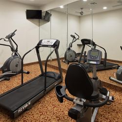 Best Western Cleveland Inn & Suites