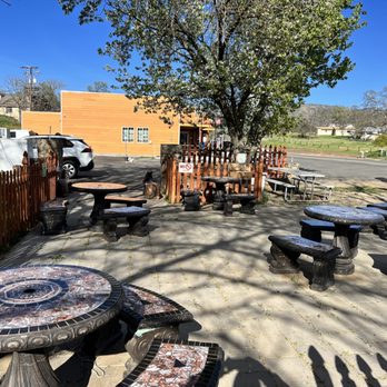 Oasis Cafe and Market - Outside dining area.. - American Near Me - Catheys Valley, California Oasis Cafe and Market - Outside dining area.. - American Near Me - Catheys Valley, California