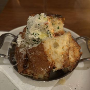 North Italia - White Truffle Garlic Bread - Italian Near Me - Houston, Texas North Italia - White Truffle Garlic Bread - Italian Near Me - Houston, Texas