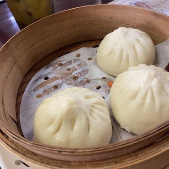 Lucky Dumpling - 4 Beef Buns - Chinese Near Me - Rancho Cucamonga, California