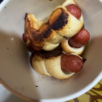 Twisted by Wetzel's - Hot dog bites by Wertzel's would be tasty if they weren't burnt! - Pretzels Near Me - South Gate, California