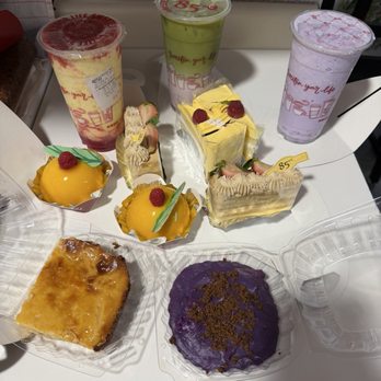 85°C Bakery Cafe-Daly City - Coffee & Tea Near Me - Daly City, California 85°C Bakery Cafe-Daly City - Coffee & Tea Near Me - Daly City, California