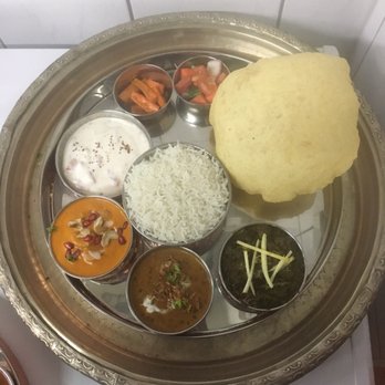 Bahadur - Indian Near Me - Berlin, BE