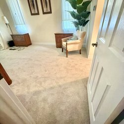 FloorsMarket - Beautiful plush Carpet to brighten up this master bedroom/sitting area in Valrico, Florida.