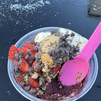602 Coffee House - Small Power Bowl - Coffee & Tea Near Me - Huntington Beach, California