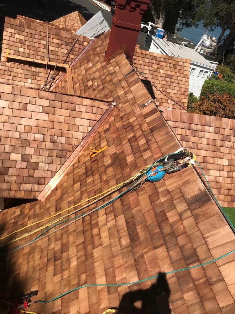 Slide of Cachus Roofing