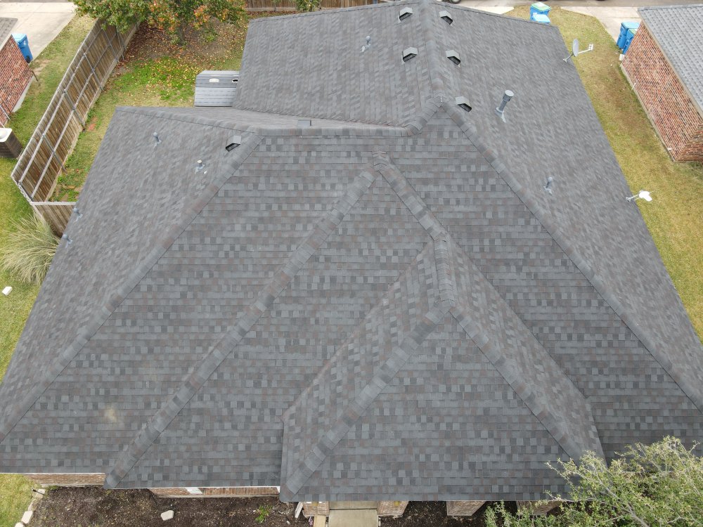 Slide of Aveco Roofing