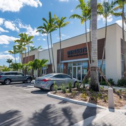 Dentists of Palm Beach Gardens