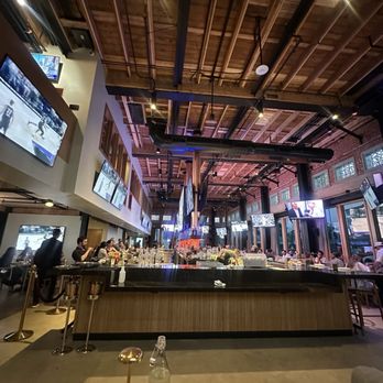 Pawn Shop - Inside - Sports Bars Near Me - Los Angeles, California Pawn Shop - Inside - Sports Bars Near Me - Los Angeles, California