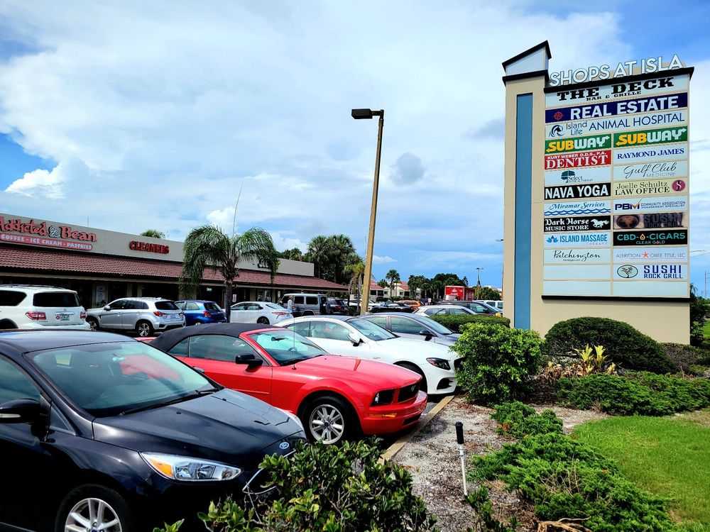 The Island Salon Image
