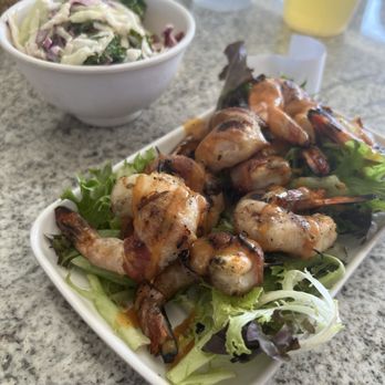 Desposito’s Seafood Restaurant - Shrimp wrapped in bacon, then coleslaw - Seafood Near Me - Thunderbolt, Georgia