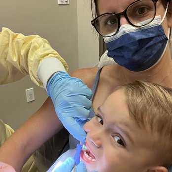 Shadelands Pediatric Dentistry - Kiddos can sit on parents laps! - Pediatric Dentists Near Me - Walnut Creek, California Shadelands Pediatric Dentistry - Kiddos can sit on parents laps! - Pediatric Dentists Near Me - Walnut Creek, California