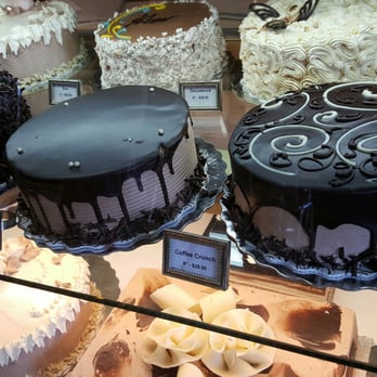 Chocolada - A bit of the cake selection - Bakeries Near Me - Thornhill, Ontario