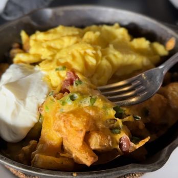 Teaspoon - Loaded Baked Potato Skillet - Breakfast & Brunch Near Me - Tucson, Arizona