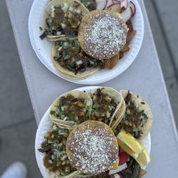 Tacos El Monkey - Tacos