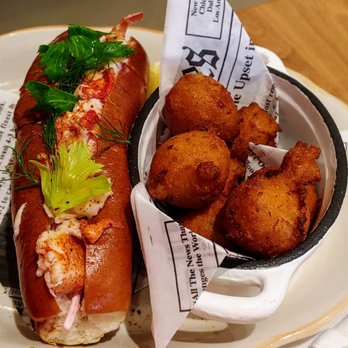 Pier 6 - Lobster Roll - Seafood Near Me - San Leon, Texas Pier 6 - Lobster Roll - Seafood Near Me - San Leon, Texas