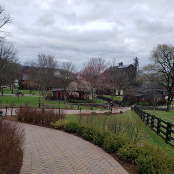 Maker's Mark Distillery - Beautiful, sprawling grounds - Tours Near Me - Loretto, Kentucky