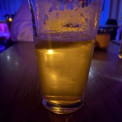 Sid Gold’s Request Room - Beer me!
