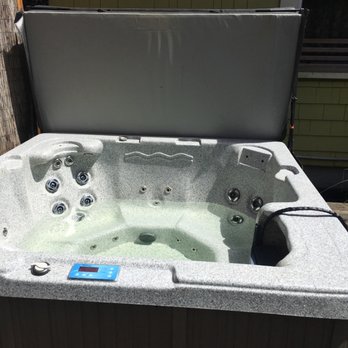 All Bright Pool & Spa Cleaning - Pool & Hot Tub Service Near Me - Beaverton, Oregon