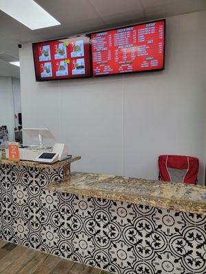 Huncho's Fried Chicken & Burgers by null