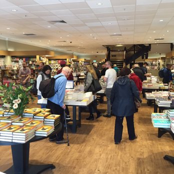 Waterstones - Edinburgh - The new refit is gorgeous! - Bookstores Near Me - Edinburgh, EDH Waterstones - Edinburgh - The new refit is gorgeous! - Bookstores Near Me - Edinburgh, EDH