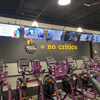 Planet Fitness - Gyms Near Me - Blaine, Minnesota