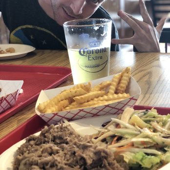 Sammys BBQ - Pork, pineapple coleslaw, fries - Barbeque Near Me - Eureka, California Sammys BBQ - Pork, pineapple coleslaw, fries - Barbeque Near Me - Eureka, California