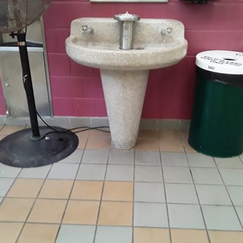 Tufts Pool - Medford Community Pool - ladies room sink doesnt work, only the showers work (narrow stalls). no lockers. - Swimming Pools Near Me - Medford, Massachusetts