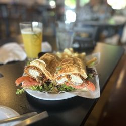 Third Base Pint House - Chicken sandwich