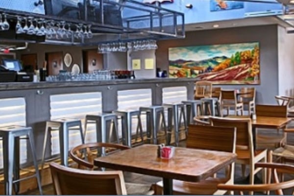 Lake House Bar and Grill by null