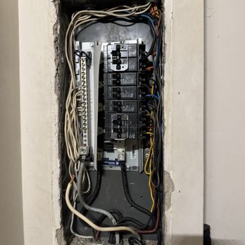 Voltage Vision Electric - Old Electrical Panel - Electricians Near Me Voltage Vision Electric - Old Electrical Panel - Electricians Near Me