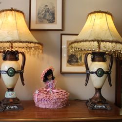 Lisa's Upscale Garage Sale